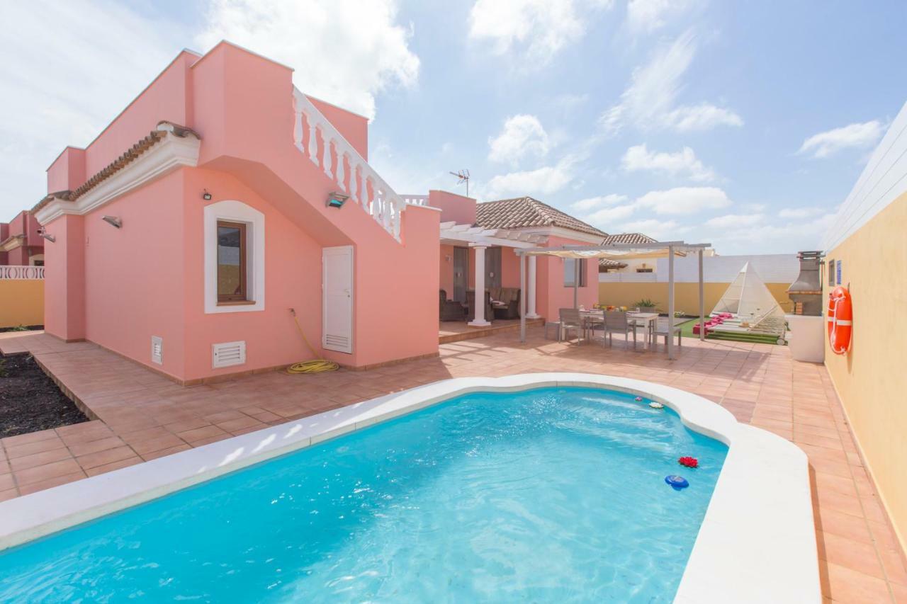 Villa Bella Lucia 3. Piscina Climatizada, Wifi, Bbq. Corralejo Exteriör bild