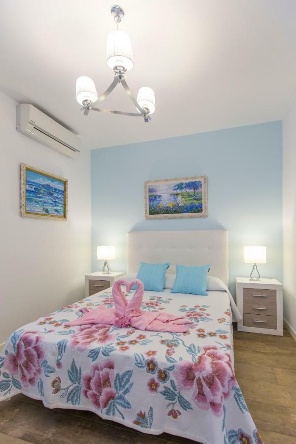 Villa Bella Lucia 3. Piscina Climatizada, Wifi, Bbq. Corralejo Exteriör bild