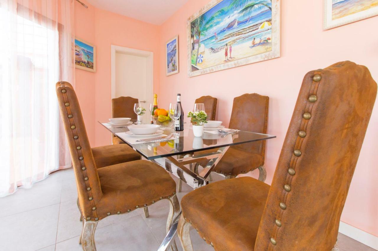Villa Bella Lucia 3. Piscina Climatizada, Wifi, Bbq. Corralejo Exteriör bild